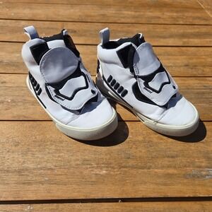 Star Wars Stormtrooper Toddler Sneakers Size 10 White Black Velcro Shoes
